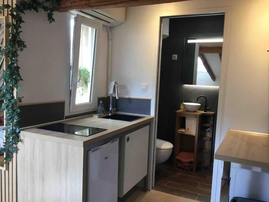 Studio De Charme Au Coeur De La Vieille Ville Nice 0*,
